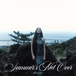 Pochette de Tiffany Young - Summers Not Over